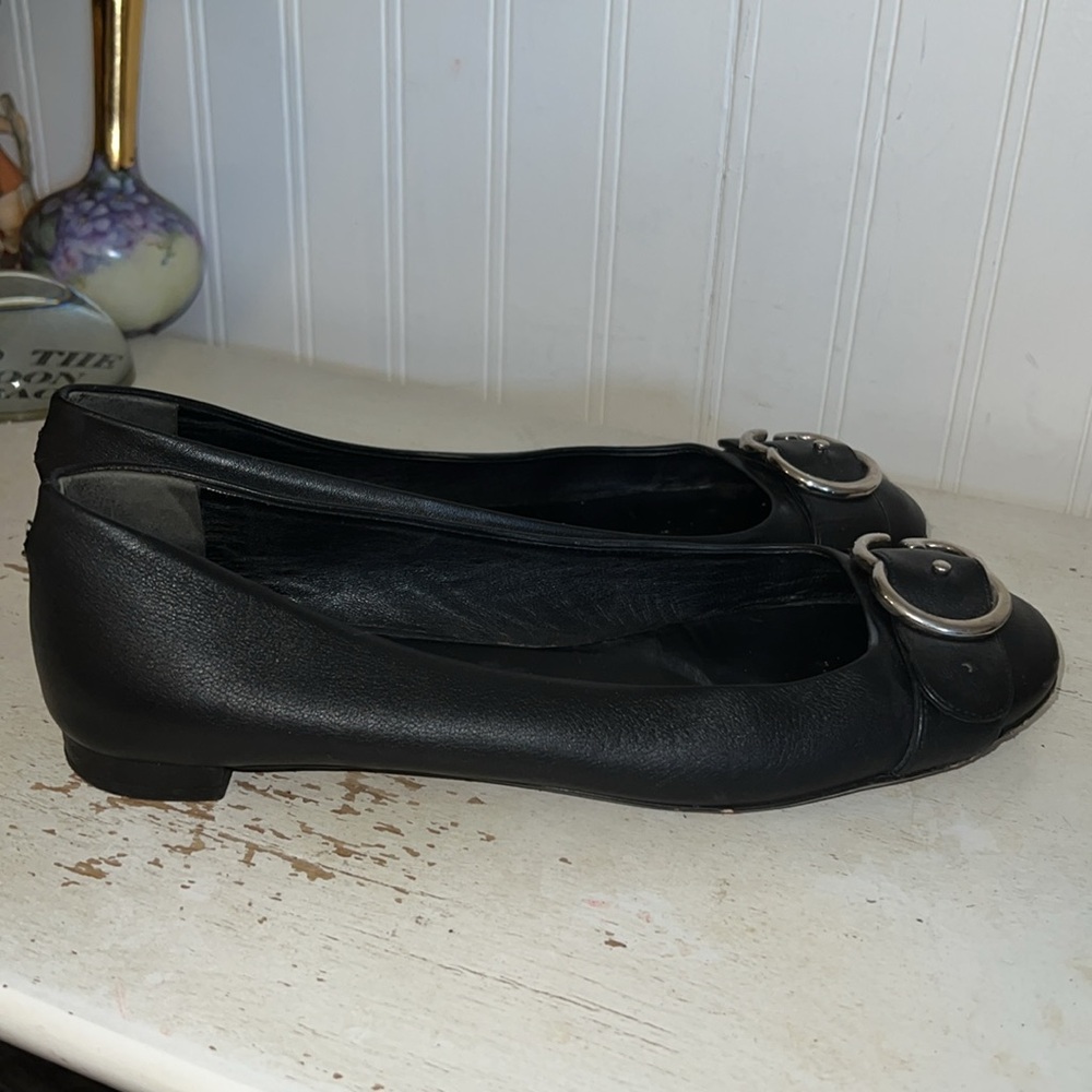 Gucci Sachalin Black Leather Logo Ballet Flats size 39.5 - Picture 2 of 11